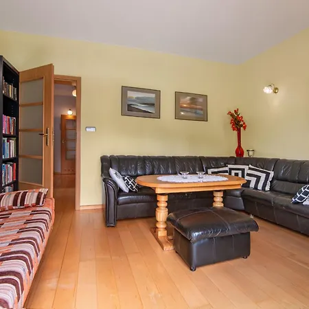 21 By Interhome * Gleboczek