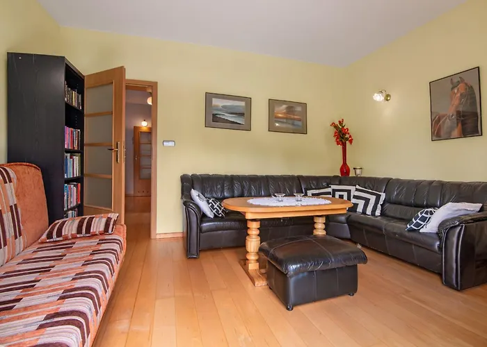 21 By Interhome * Gleboczek